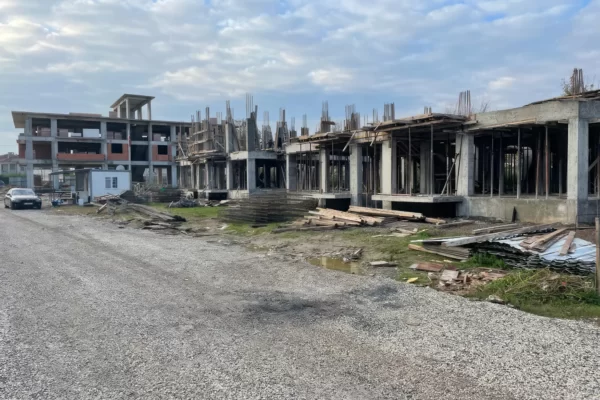 Nurdan Hanım Sitesi (10)