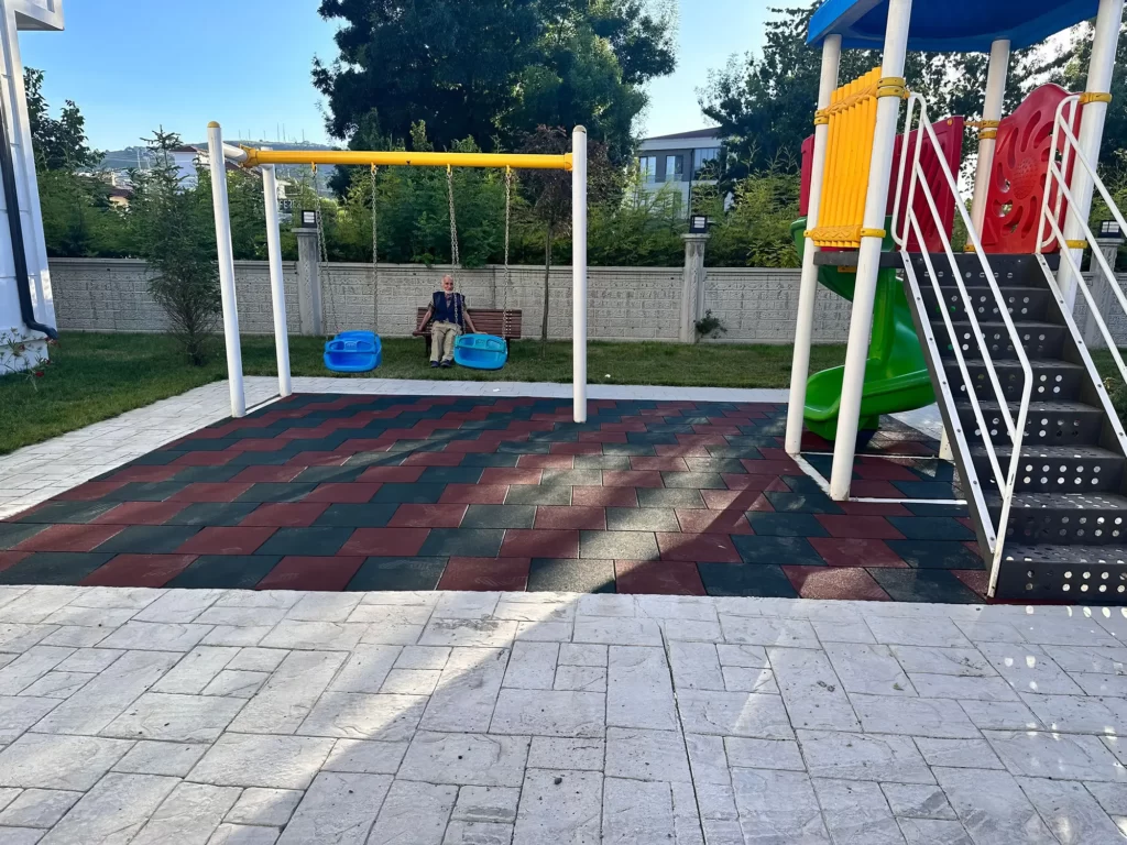 Nurdan Hanım Sitesi (7)