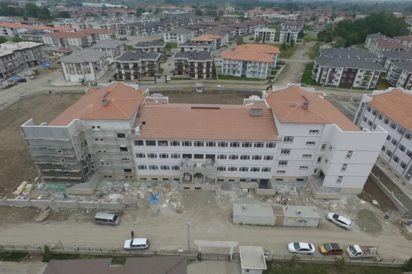 Sehit Üstteğmen Selçuk Esetoğlu Anadolu Lisesi (6)